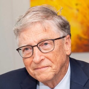 Bill Gates dispara novo alerta e diz que IA pode causar 1 bilhão de mortes