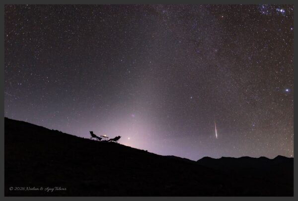 APOD: 2026, 19 de setembro – Uma Noite Zodiacal