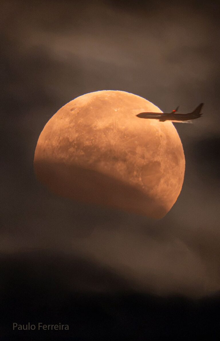APOD: 2026, 1º de setembro - Um eclipse lunar plano