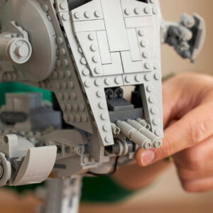 Este conjunto Lego Star Wars UCS AT-ST está mais barato do que nunca e sempre amarei esse andador de galinha