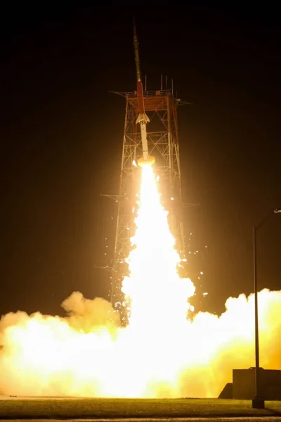 Foguete da NASA dá a primeira olhada multiponto nas nuvens que perturbam o rádio