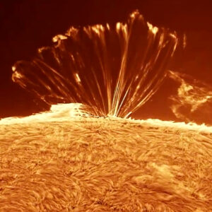Hipnotizantes loops de plasma na foto do sol do dia 3 de setembro de 2026