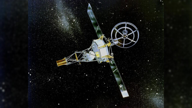 Neste dia no espaço! 4 de setembro de 1962: A espaçonave Mariner 2 da NASA realiza a primeira manobra no espaço profundo para chegar a Vênus