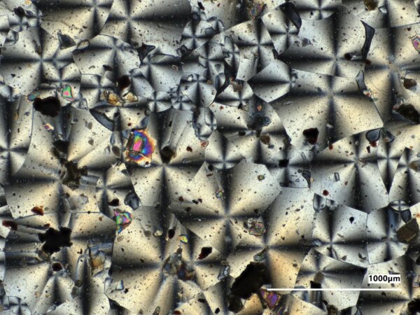 Sob o microscópio: material feito pela NASA para fabricação lunar