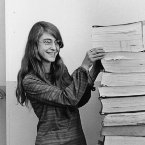 Inventora da engenharia de software morre aos 90 anos; conheça Margaret Hamilton