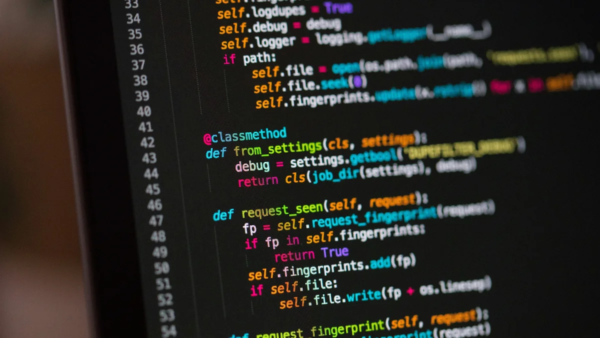 IA revela falhas escondidas há mais de 10 anos no PHP; entenda a descoberta