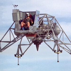 30 de outubro de 1964: O estranho veículo de pesquisa de pouso lunar da NASA faz o primeiro vôo de teste para ajudar os astronautas da Apollo a pousar na lua