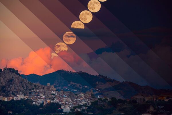 APOD: 2026, 1º de outubro - Lua Cheia com a erupção do Monte Etna