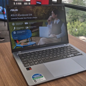 ASUS lança Vivobook S14 no Brasil com Snapdragon X e bateria de 30 horas