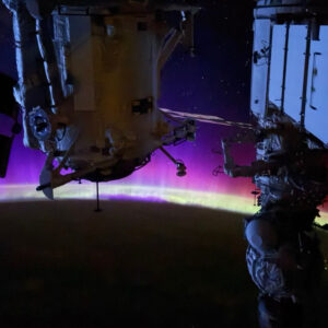 Astronauta captura auroras hipnotizantes com o iPhone da foto do dia da ISS em 13 de outubro de 2026