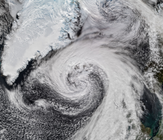 Ciclone extratropical passa pela Islândia