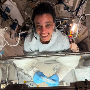 Ciência na Estação Espacial com a astronauta da NASA Jessica Watkins