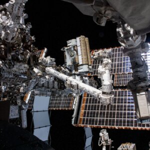 Energização: Implementação de painéis solares aumenta a fonte de alimentação da estação espacial