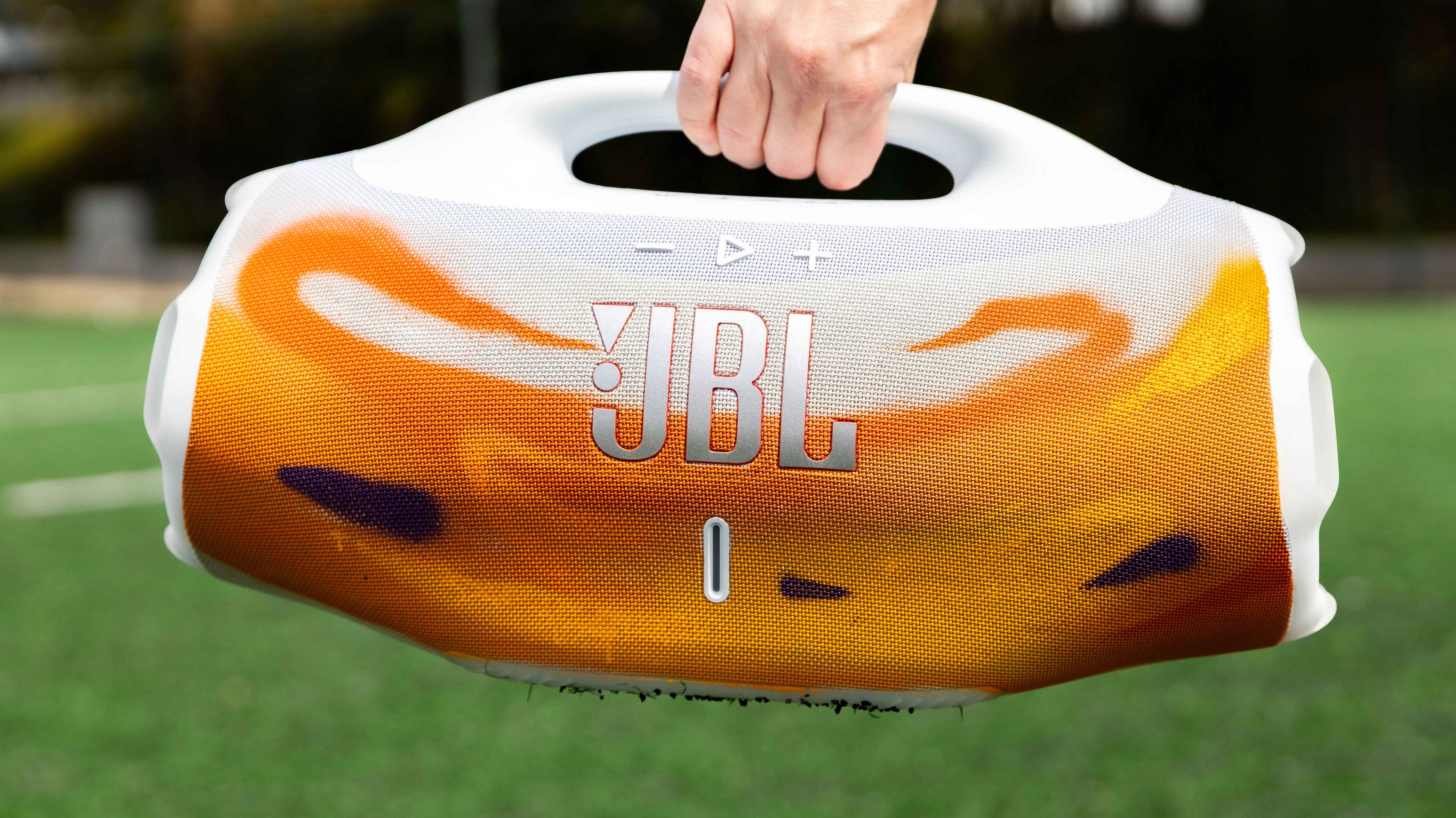 JBL Boombox 4