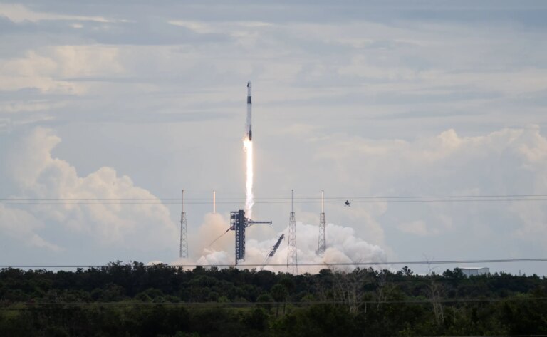 Lançamentos da SpaceX Crew-13 da NASA - NASA