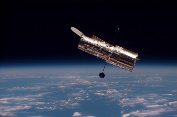 NASA explora potencial serviço comercial para o telescópio Hubble