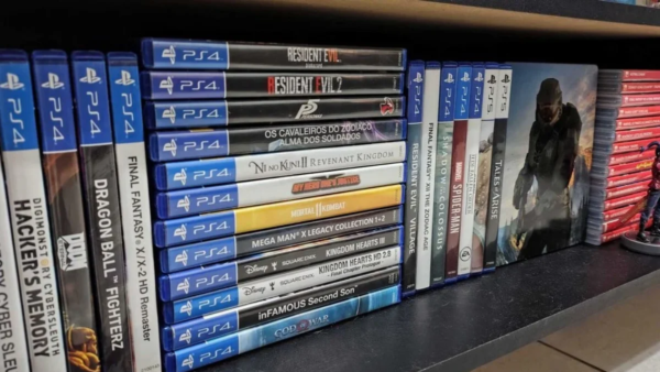 Pai do PlayStation apoia fim dos discos e diz que revolta dos fãs é 'questão de mentalidade'